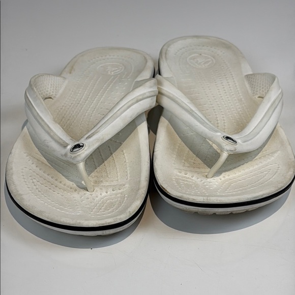 CROCS Women's White Sandals - Picture 6 of 6
